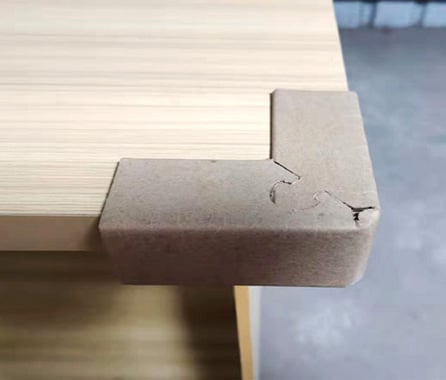 What is a paper corner? Paper corner protector, also known as edge board, is one of the most popular packaging products around the world, used to replace wood packaging and other bulky packaging methods. It has the characteristics of low price, light weight, firmness, and environmental protection requirements. Also known as angle paper and paper angle steel, it is made of yarn tube paper and cattle card paper by a set of angle protection machine, and is perpendicular to each other. It can replace 100% of wood for recycling and reuse. It is an ideal new green packaging material.